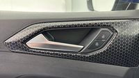 Volkswagen T-Cross 1.0 TSI 110ch Style S&S BVM6 — photo 30