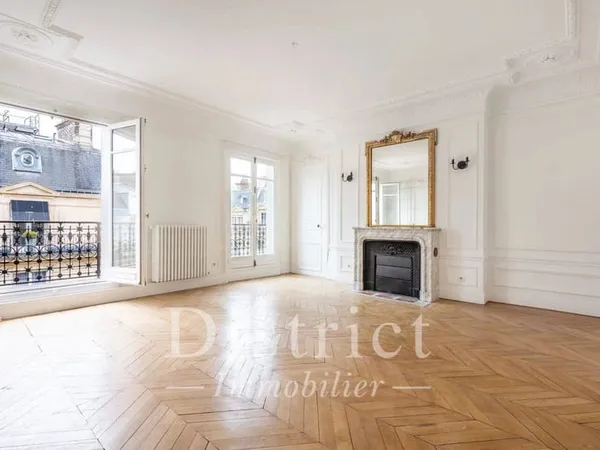 Appartement 5 pièces 151 m²