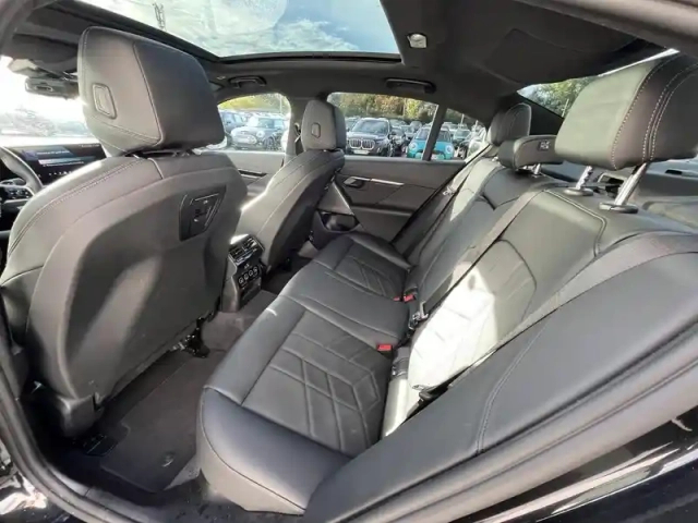 Bmw Serie 5 série 5 530e 299ch m sport xdrive — photo 31