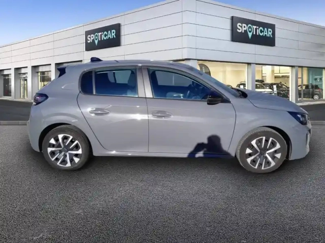 Peugeot 208 puretech 100 s&amp;s bvm6 — photo 4