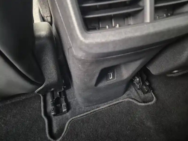 Citroën C5 Aircross puretech 130 s&amp;s eat8 — photo 21