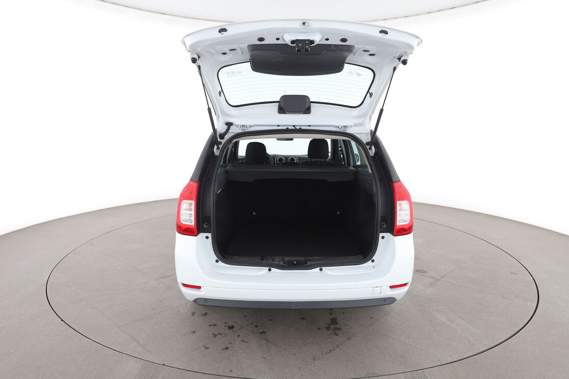 Dacia Logan MCV 1.5 dCi Prestige — photo 15