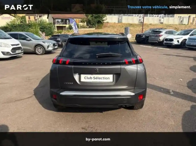 Peugeot 2008 1.2 puretech 100ch s&amp;s allure pack — photo 25