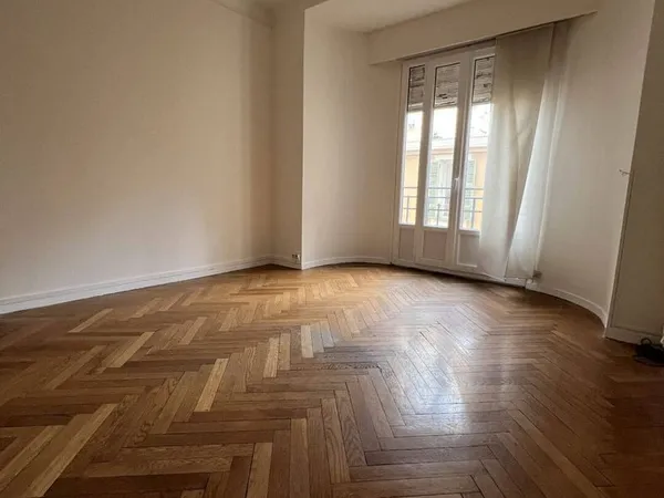Appartement 4 pièces 105 m²