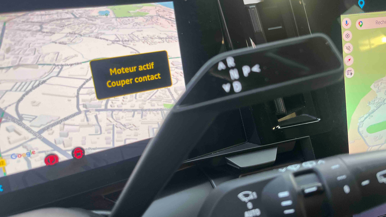 Renault Megane E-Tech EV60 220 ch super charge — photo 22