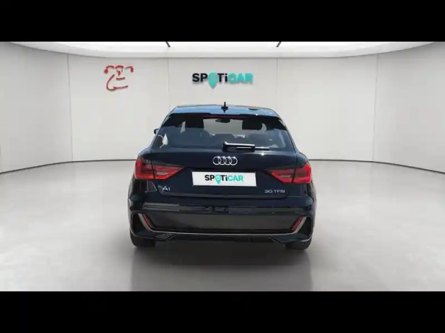 Audi A1 sportback 30 tfsi 110ch s line — photo 4