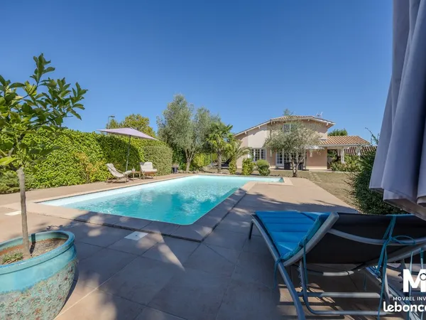 Maison 5 pièces 146 m²