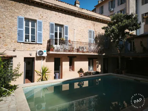 Immeuble 440 m²