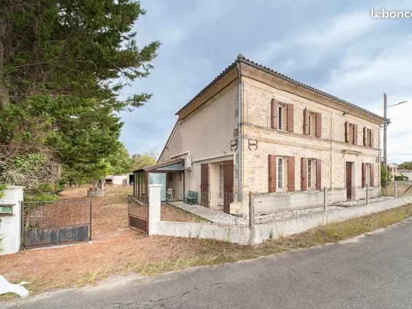 Maison 5 pièces 180 m²