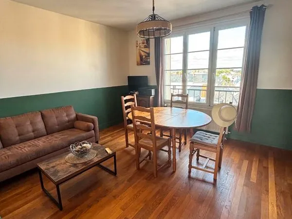 T3 Meublé 67 m2 - Grand balcon - Vue dégagée - Quartier Chasse Royale