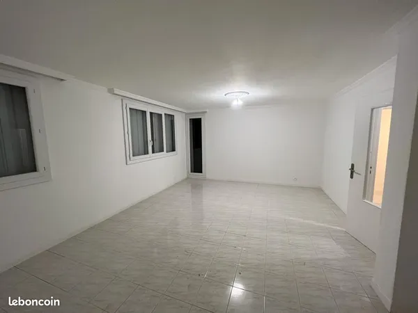 Loue appartement 13013