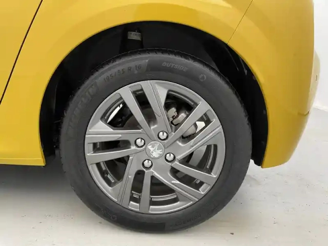 Peugeot 208 puretech 100 s&amp;s bvm6 — photo 16