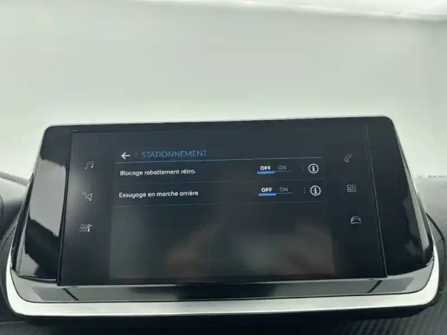 Peugeot 2008 puretech 130 s&amp;s eat8 — photo 88