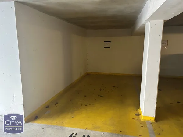 Garage et parking Vente Caen 12m² 22500€