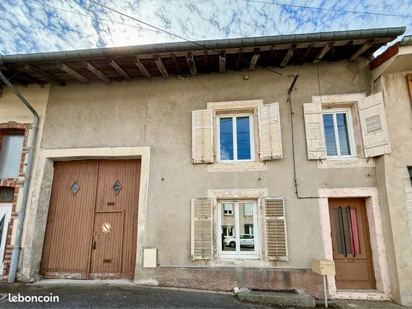 Maison 130 m² - 2 chambres - Jardin, garage et dépendances