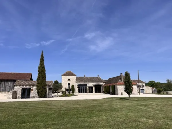 DOMAINE D'EXCEPTION