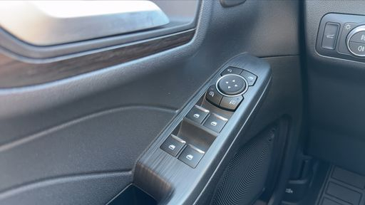 Ford Kuga 2.5 Duratec 190 Flexifuel Hybrid CVT - Vignale – 2023 – 29497 km – Autre – Boîte Automatique — photo 1