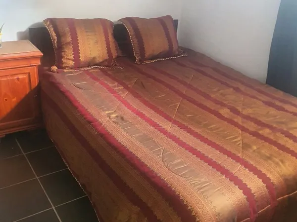 Chambre meublée