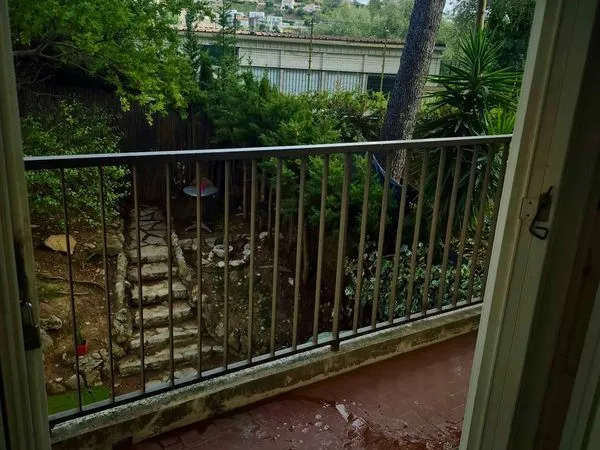 Appartement 3 pièces rénové avec emplacement de parking - La Madeleine