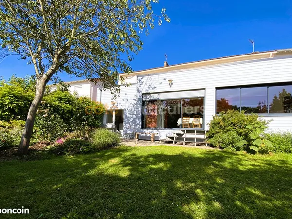 Maison 9 pièces 171 m²