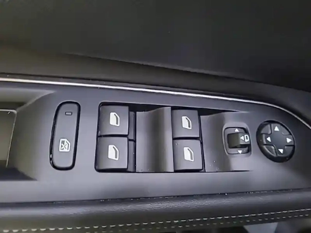 Peugeot 3008 bluehdi 130ch s&amp;s eat8 — photo 64