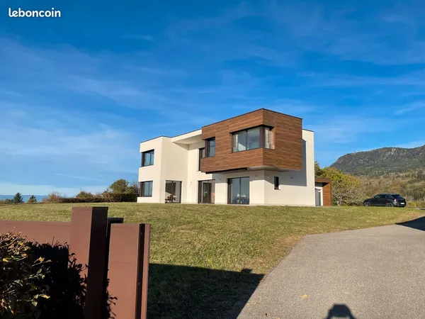 Villa contemporaine d'exception avec vue sur Genève à Cranves-Sales