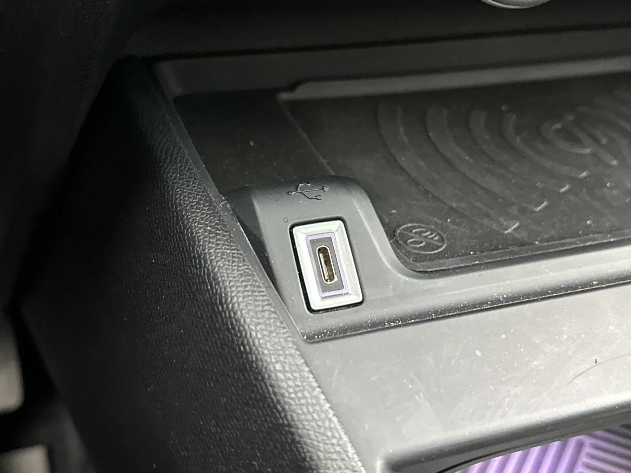 Citroën C4 puretech 130 eat8 max — photo 30