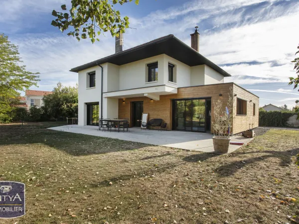 Maison 7 pièces 159 m²