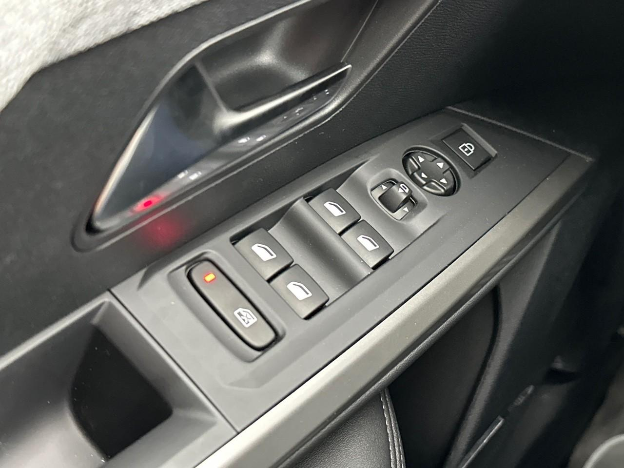 Peugeot 3008 hybrid 145 e-dcs6 allure — photo 15