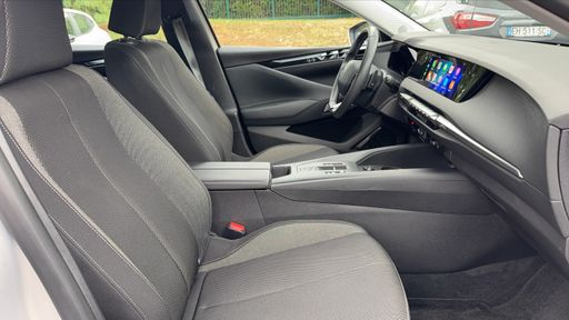 DS DS4 Crossback 1.2 PureTech 130 EAT8 - Bastille + – 2022 – 79704 km – Essence – Boîte Automatique — photo 13