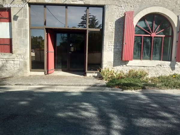 Appartement 2 pièces 150 m²