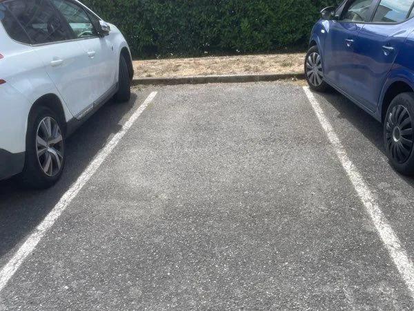 Emplacement parking