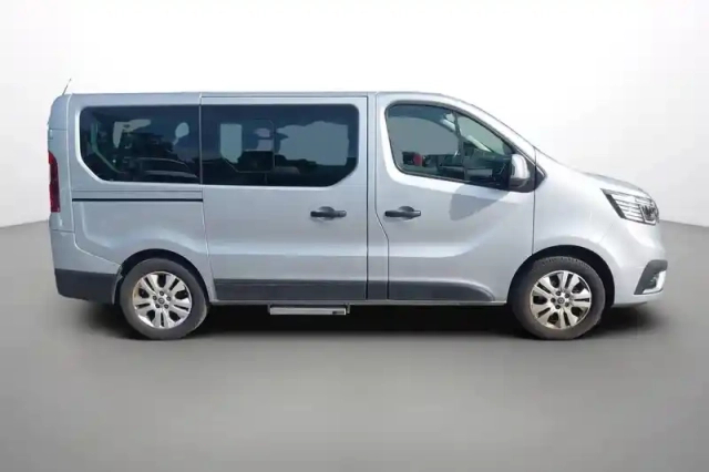 Renault Trafic l1 dci 150 energy s&amp;s — photo 13