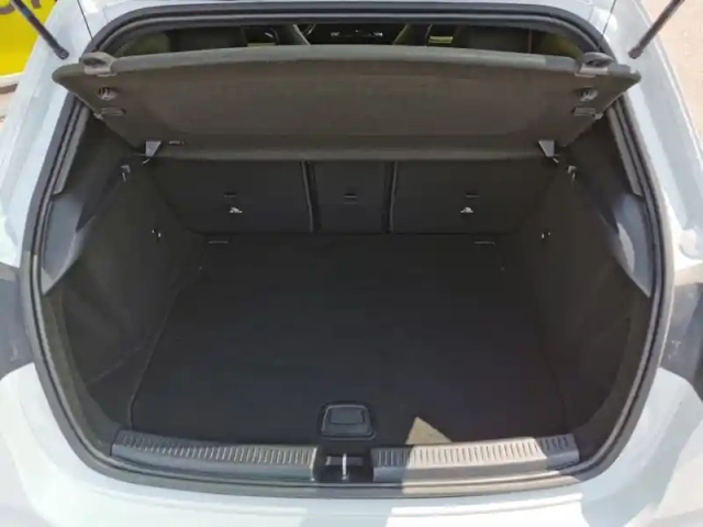 Mercedes Classe A 200 d progressive line 8g-dct — photo 8