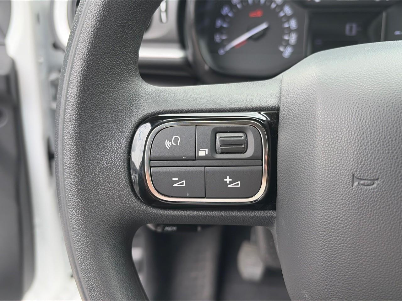 Citroën C3 1.2 puretech 83ch s&s shine — photo 13
