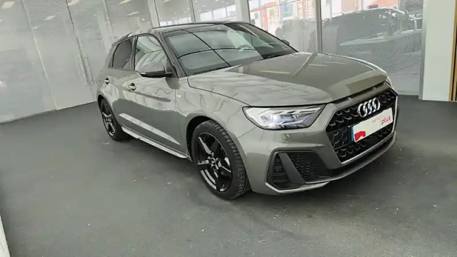 Audi A1 sportback 35 tfsi 150 ch s tronic 7 — photo 5