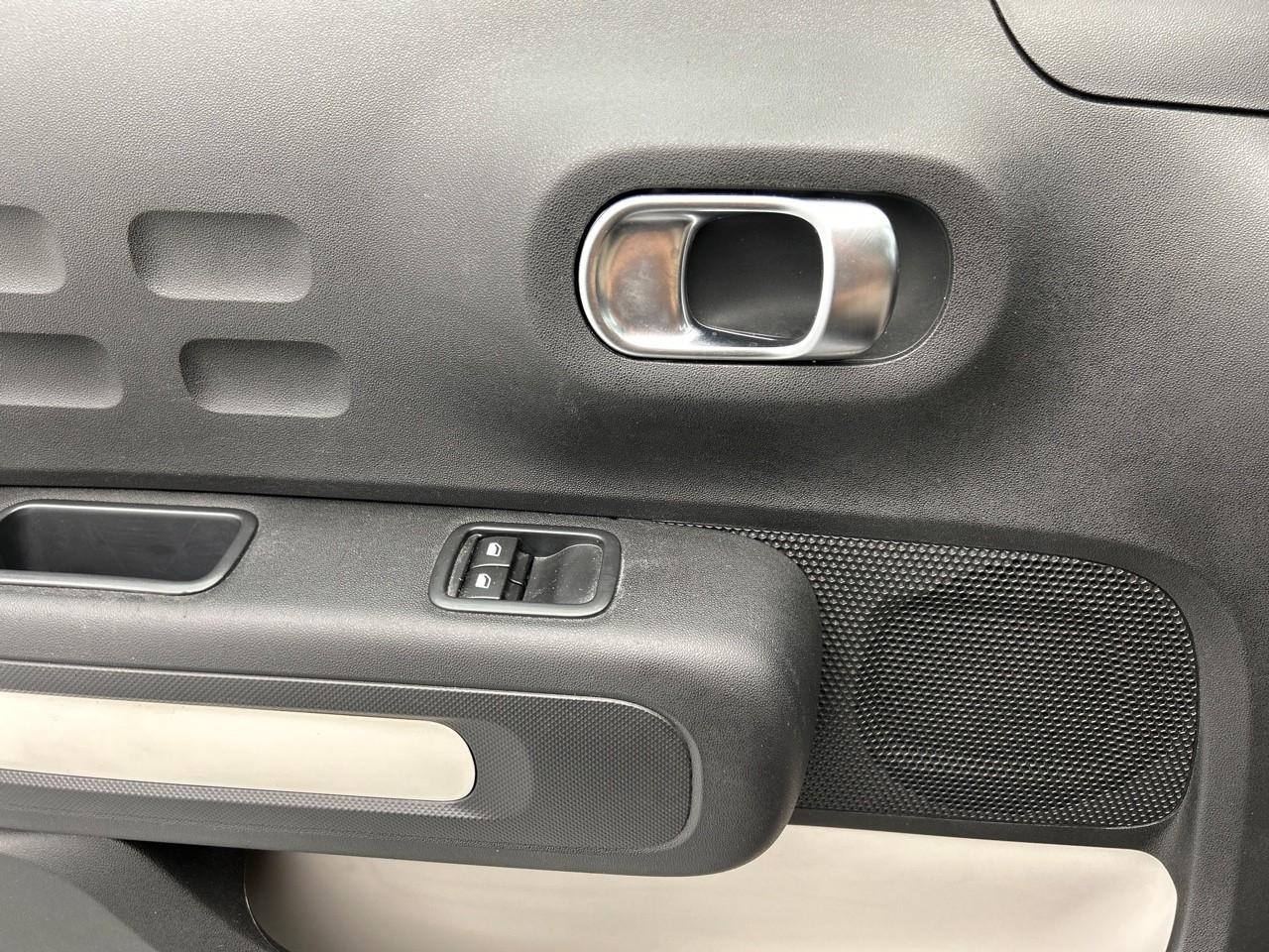 Citroën C3 bluehdi 100 bvm6 you — photo 29