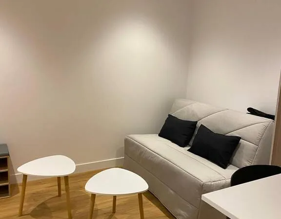 Studio 1 pièce 18 m²