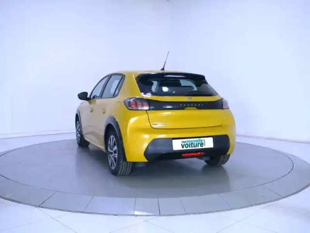 Peugeot 208 electrique 50 kwh 136ch — photo 27