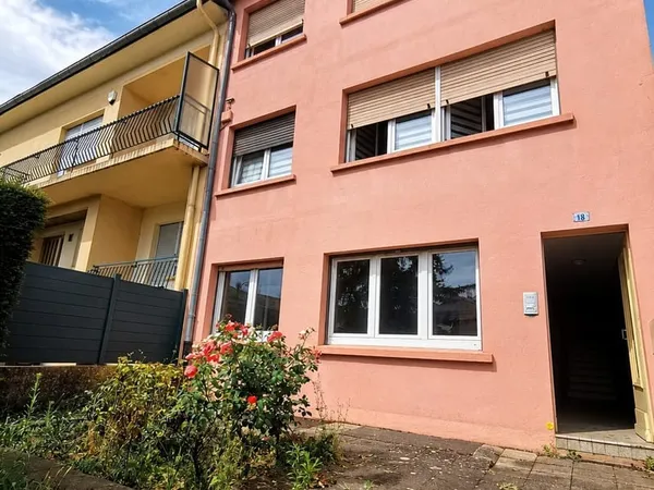HAGONDANGE (57300) - T3 quartier gare avec combles