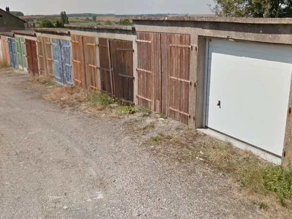 Garage à louer - Mancieulles
