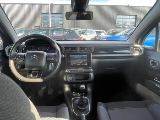 Citroën C3 1.5 bluehdi 100ch s&amp;s shine e6.d — photo 8