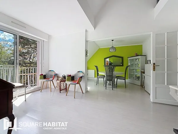 LORIENT , QUARTIER DU MANIO : DUPLEX T5 AVEC BALCON & TERRASSE