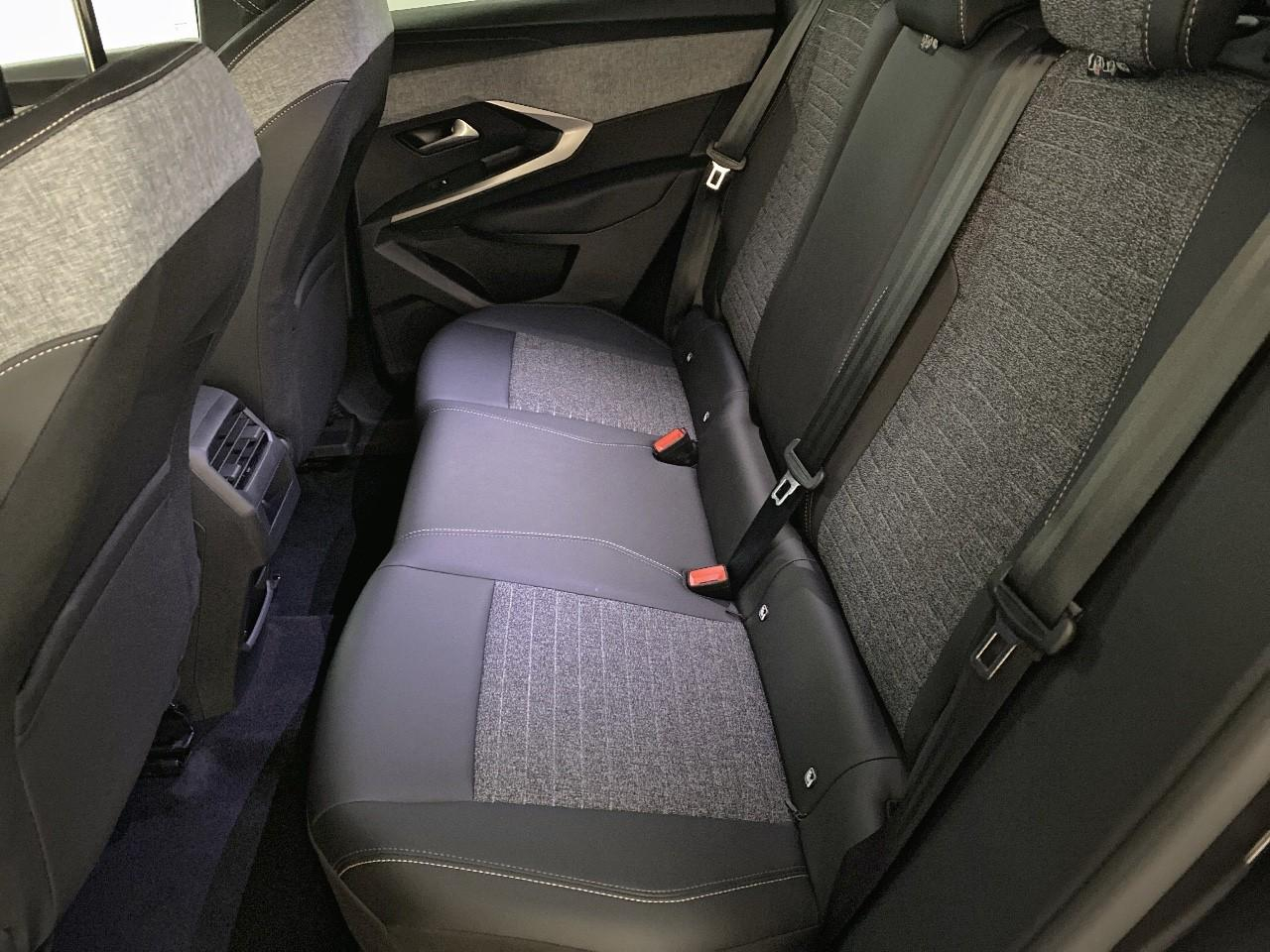 Peugeot 3008 hybrid 145 e-dcs6 allure — photo 10
