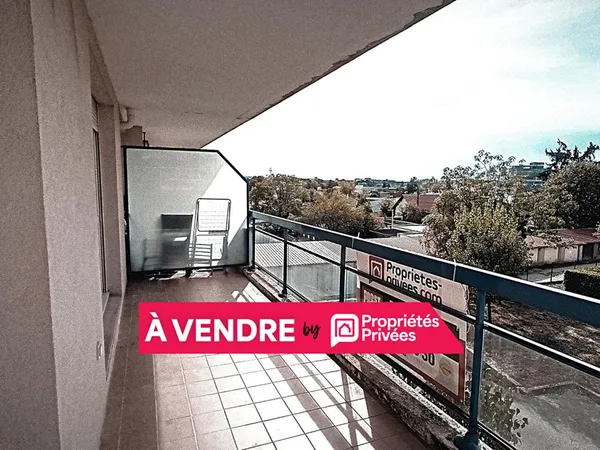 BESANCON Quartier Mallarmé - Appartement T 3 de 62 m2 environ, fonctionnel avec terrasse, cave et pl