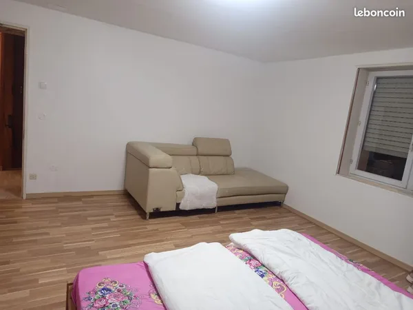 Colocation Chambre lumineuse et spacieuse