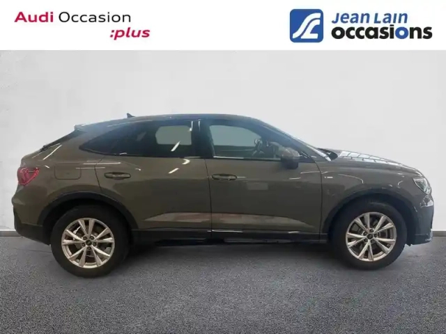 Audi Q3 sportback 45 tfsie  245 ch s tronic 6 — photo 4