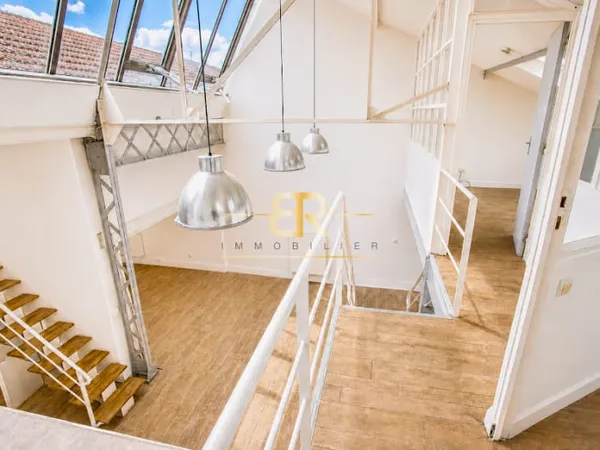 Immeuble 1 pièce 150 m²