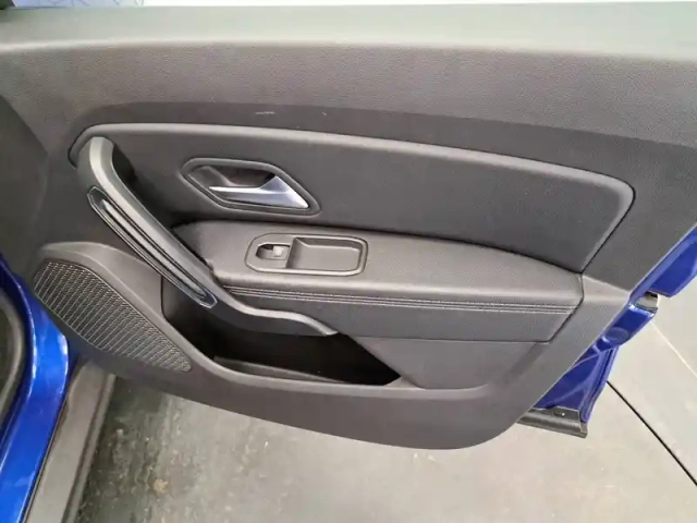 Dacia Duster blue dci 115 4x2 — photo 25
