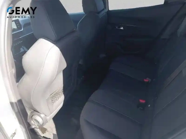 Peugeot 2008 puretech 130 s&amp;s eat8 — photo 42